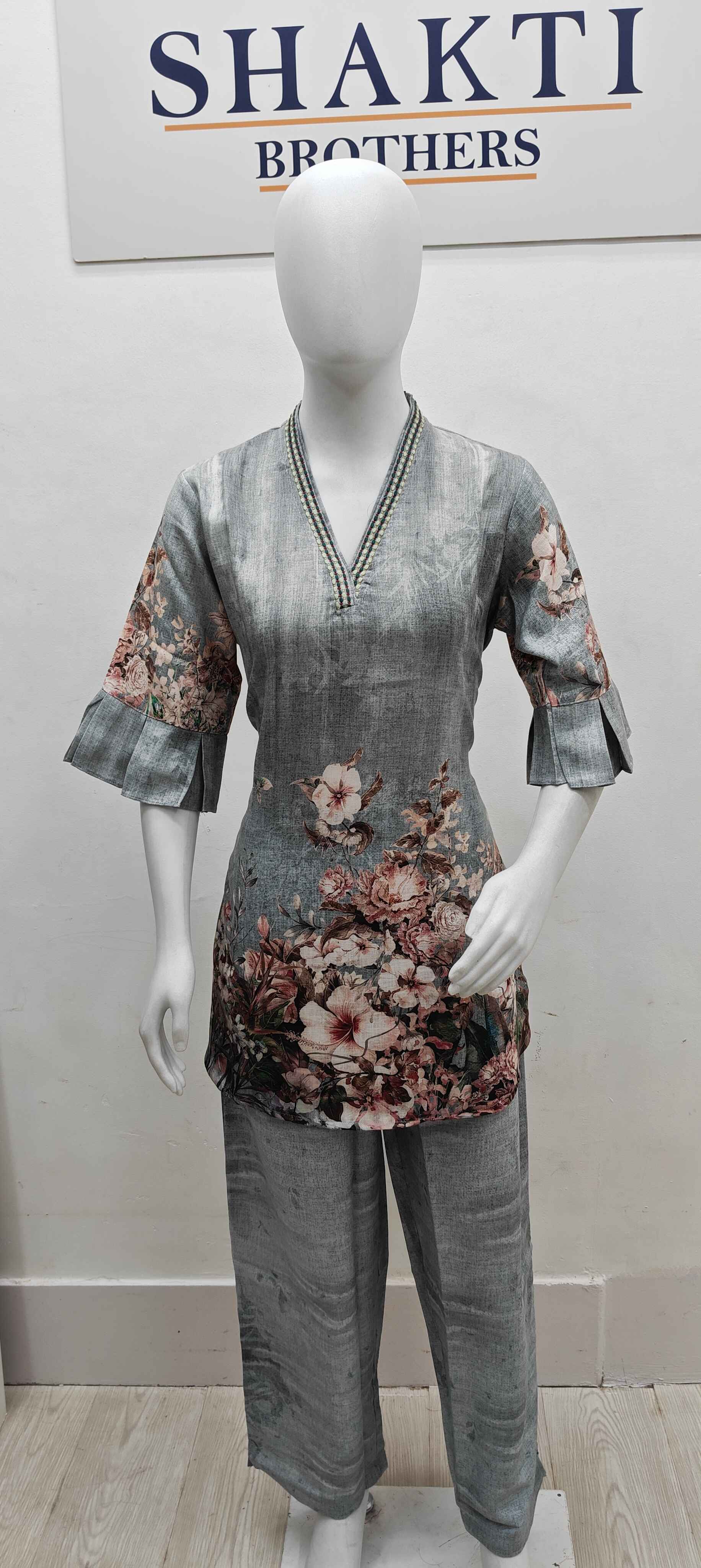 Shakti Brothers - Fancy Crop Top 4